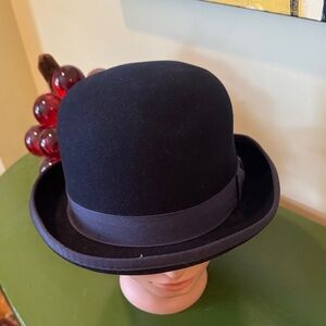 Dorfman Pacific | Accessories | Vintage Mcm Dorfman Pacific  display picture 2
